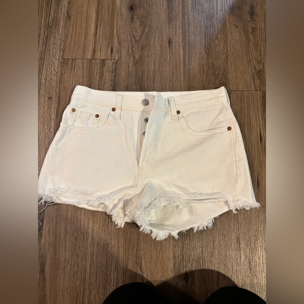 Levi's White 501 Jean Shorts Frayed Hem Casual